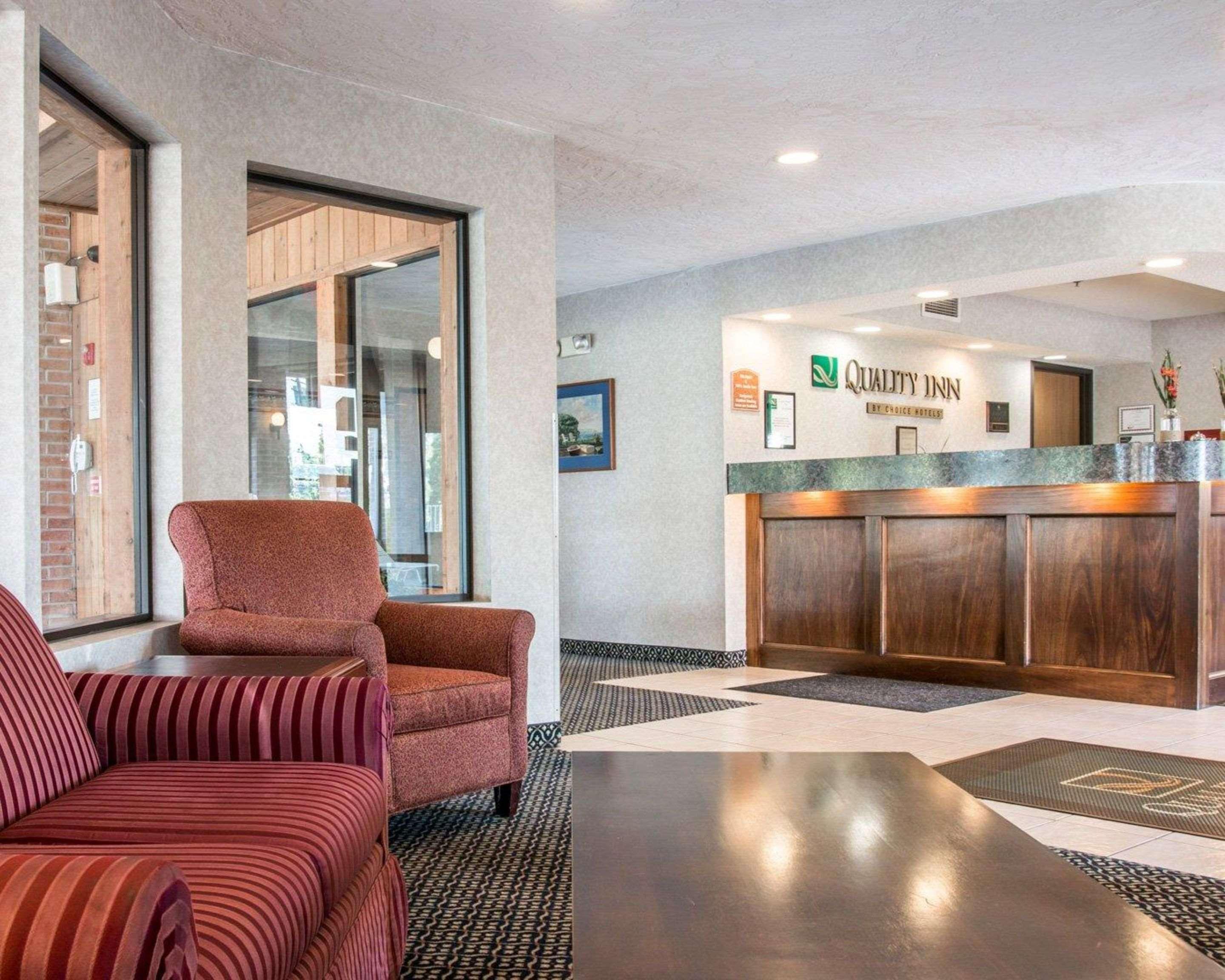 Quality Inn Hudsonville South Exterior foto